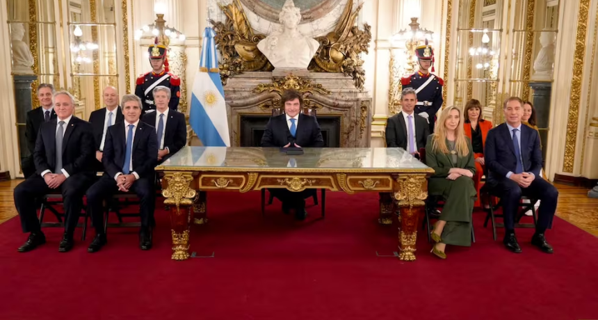 Milei y el poder concentrado quieren usar al BCRA para blindar el rumbo económico