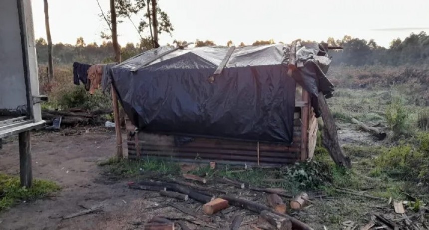 Explotación laboral en Corrientes: vivían en casillas de maderas y les pagaban $5000