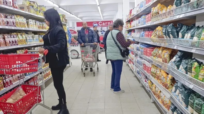 Arranca agosto y hay expectativa por la remarcación de precios