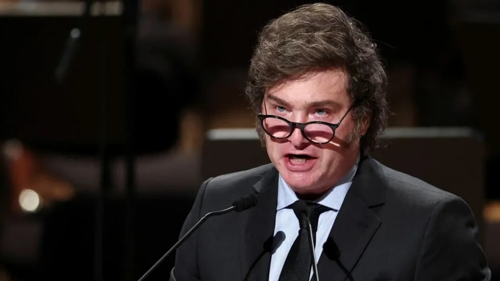 Financial Times destrozó a Milei: “La economía es frágil, arriesgada y sin rumbo”