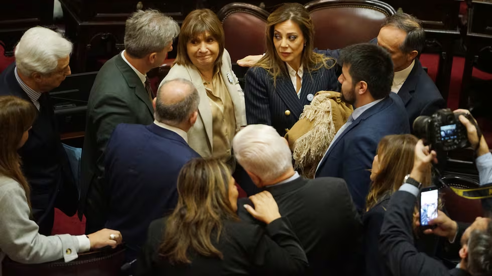 Rev&eacute;s para el mileismo en el Senado: Bullrich retir&oacute; el cap&iacute;tulo de extranjerizaci&oacute;n de tierras ante el rechazo de gobernadores y aliados