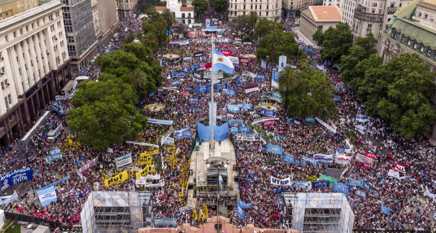 Marcha contra la Ley de Tierras: gremios, partidos y movimientos sociales copar&aacute;n el Congreso este jueves