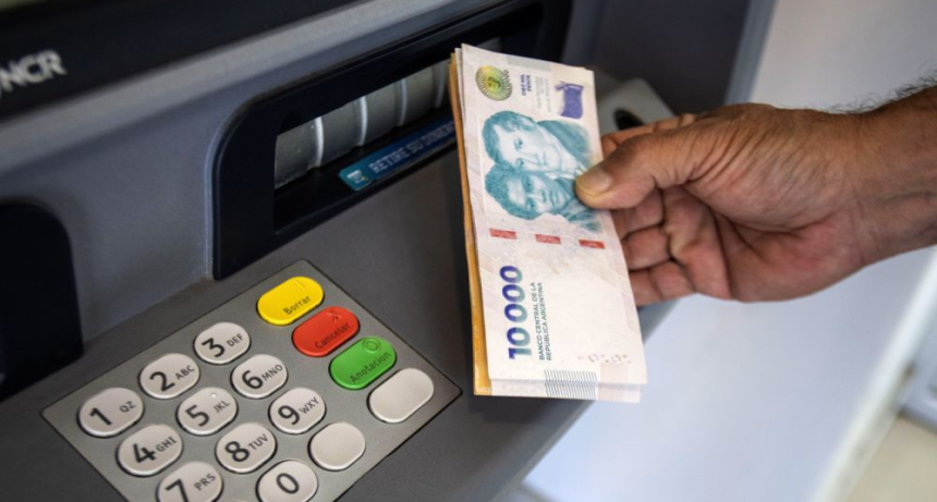 Plus de refuerzo de agosto: se confirm&oacute; el cronograma para empleados provinciales