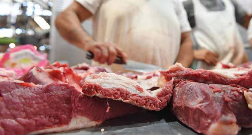 Hist&oacute;rico desplome del consumo de carne: se derrumb&oacute; 12% en julio y el asado se convierte en un lujo