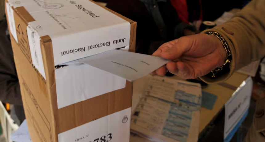 El “ningunismo”, un terreno abierto para los outsiders en 2027