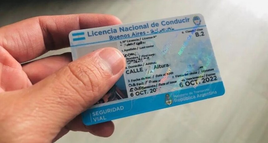 Sacar el registro será más caro: un certificado clave aumentó 120%