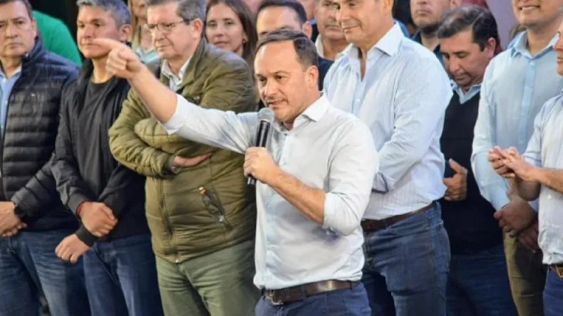 Reelecciones abrochadas y varias sorpresas: el voto en el interior