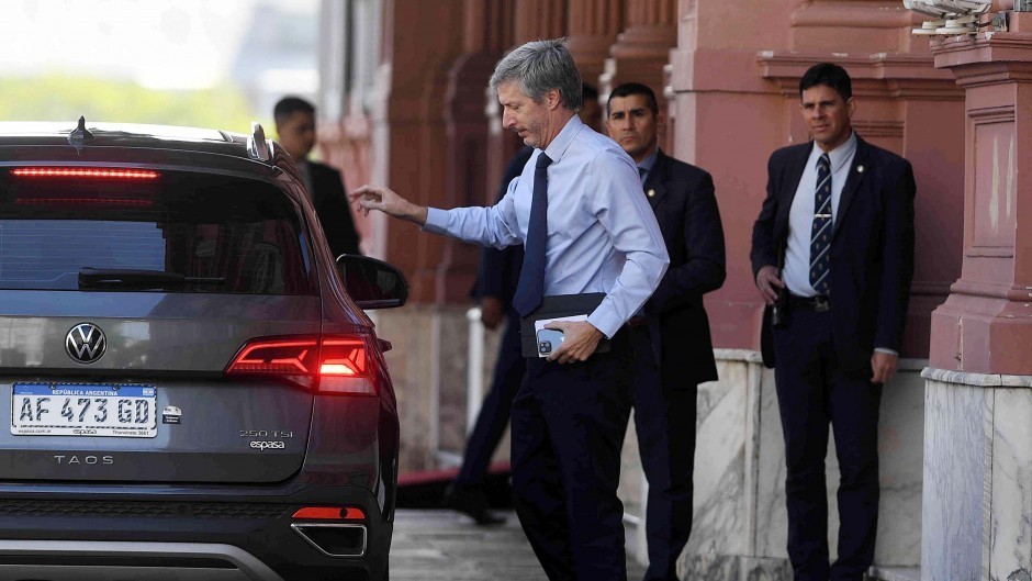 Bausili se resiste a entregar información a la Auditoria sobre las operaciones con el oro y el préstamo repo