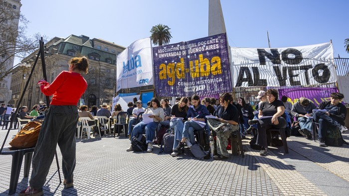 Docentes rechazan el inminente veto a la ley de financiamiento universitario