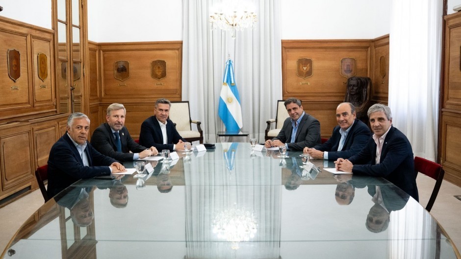 Milei vetó la ley de ATN después de la reunión con los gobernadores