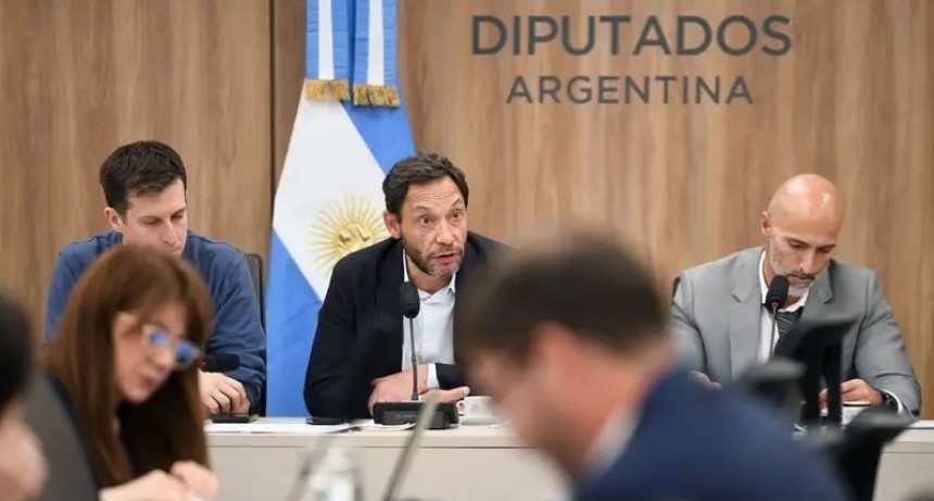 La comisión $Libra redobla la presión y pide citar a Karina Milei