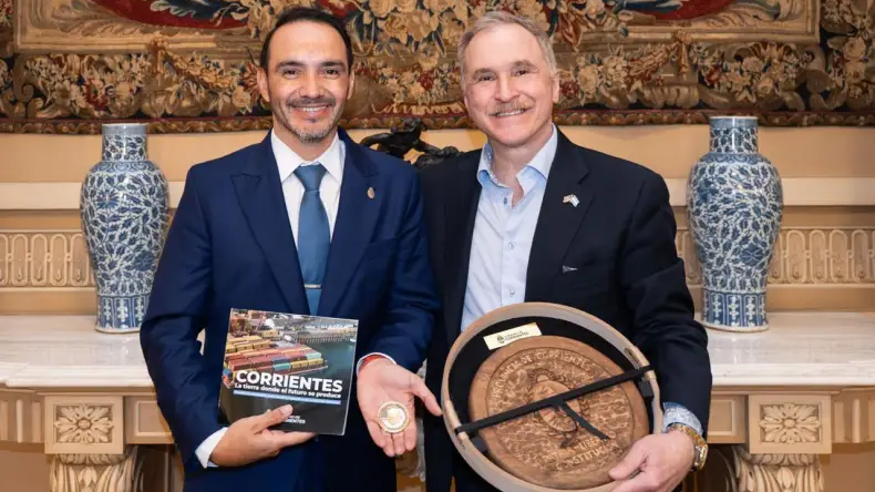 Vald&eacute;s se reuni&oacute; con el embajador de Estados Unidos: entre la "apertura de mercados" y la entrega de soberan&iacute;a