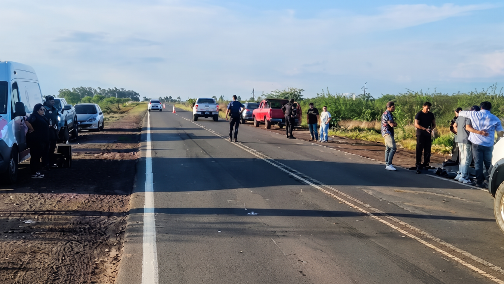 Tr&aacute;gica muerte en la Ruta 119: un joven cay&oacute; de la caja de una camioneta y el conductor qued&oacute; detenido