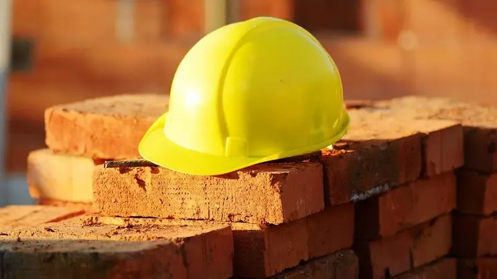 Construcci&oacute;n: la actividad cay&oacute; un 28,6% en Corrientes y advierten por el impacto en el empleo