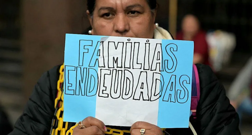 Morosidad en alza: subi&oacute; al 12,94% en las familias y el Gobierno la tilda de "insignificante"