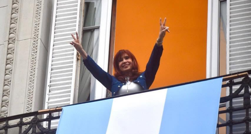 Fuerte impacto en el peronismo: una encuesta revela que Cristina Kirchner mide casi 50 puntos en Catamarca