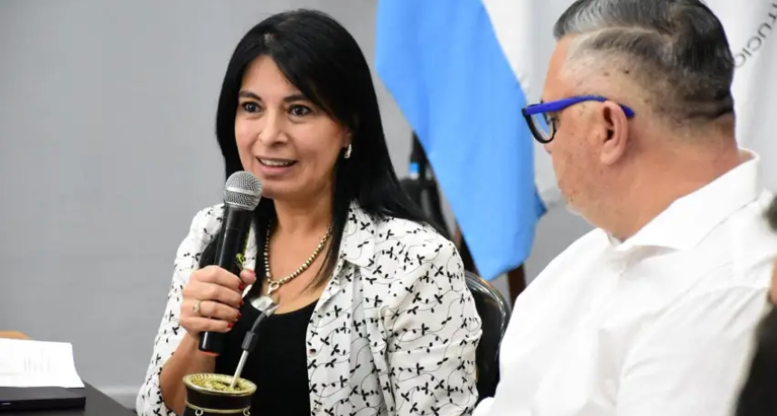 Celulares en el aula: Corrientes aprobó un marco regulatorio y deja los recreos en manos de cada escuela