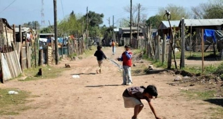 Corrientes y Resistencia, el nudo de la región con más pobreza en la Argentina
