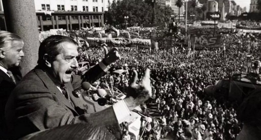 El radicalismo conmemora en todo el país los 40 años del triunfo de Alfonsín y el regreso de la democracia