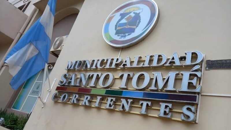 Renuncia en el gabinete de Santo Tomé y comienzan los reacomodamientos
