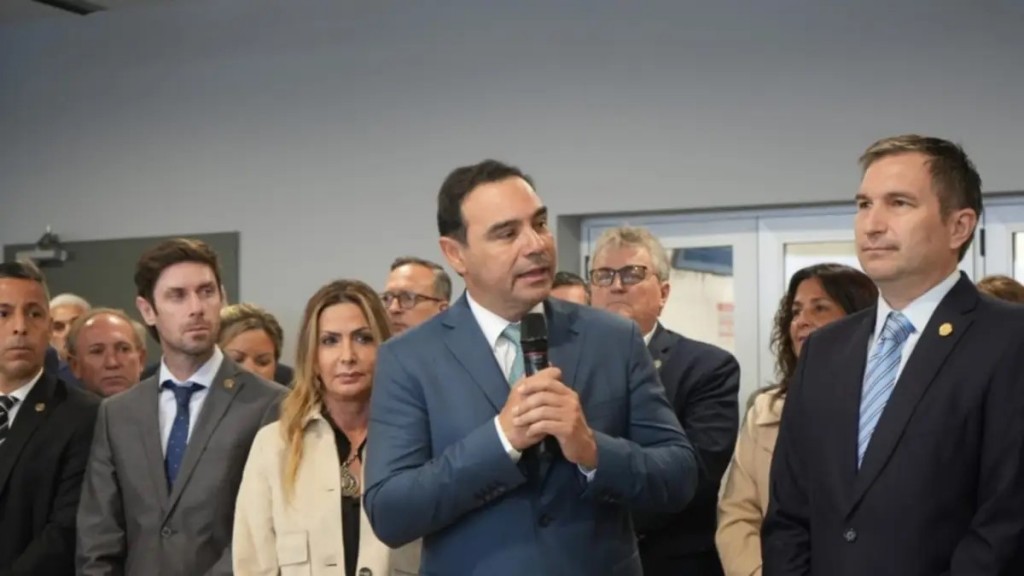 Gustavo Valdés: 