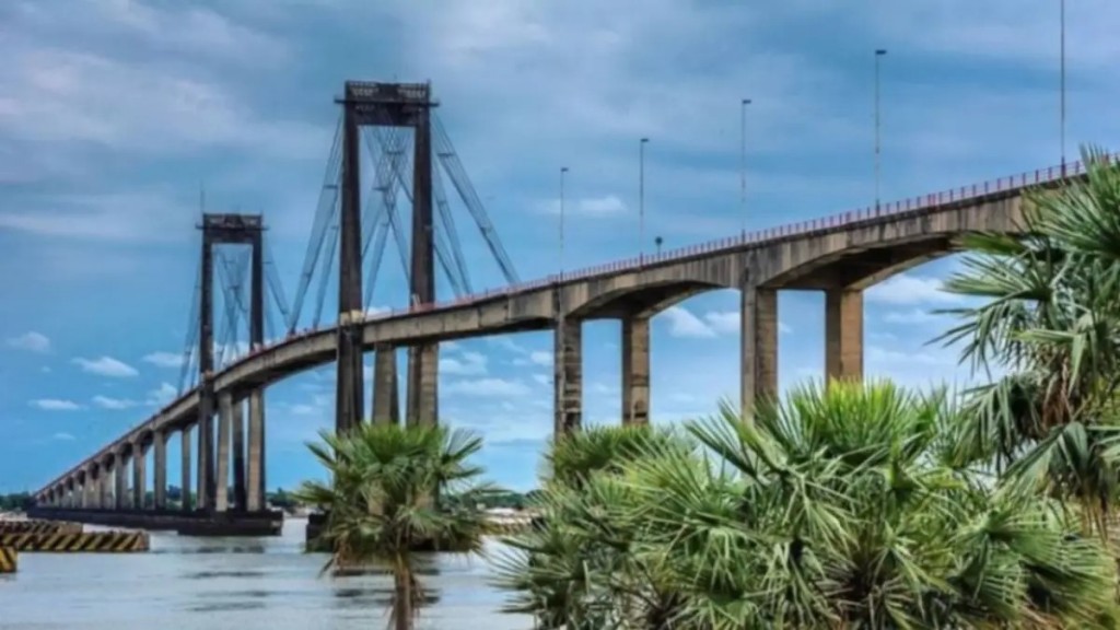 “El puente Chaco-Corrientes no está en riesgo estructural, pero sí colapsado por el tránsito”