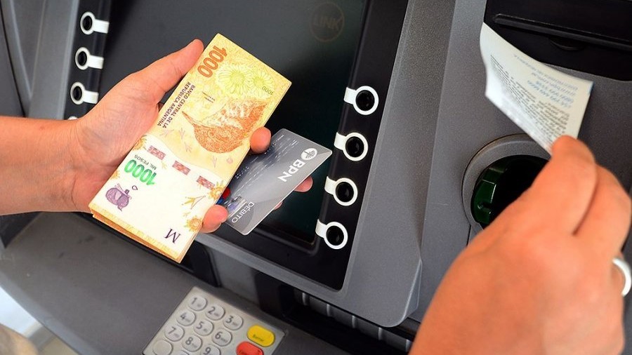 Pago de sueldos en Corrientes: Valdés anunció el cronograma completo para estatales