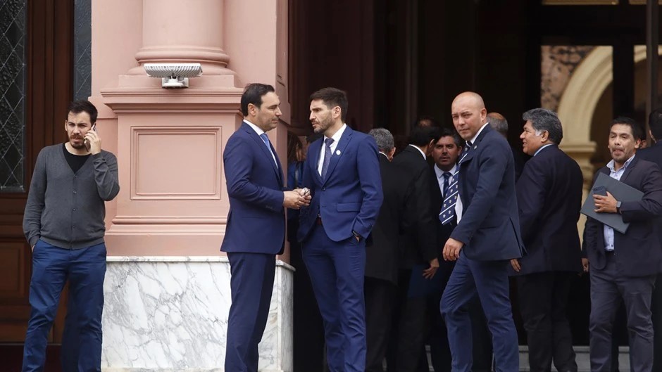 Provincias Unidas aspira a llegar a los 25 diputados y advierte a Milei: 