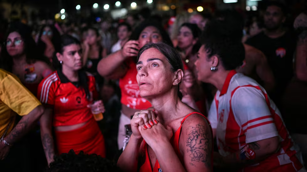 Brasil se encamina a un balotaje decisivo tras la ventaja obtenida por Fl&aacute;vio Bolsonaro en una elecci&oacute;n de alto voltaje geopol&iacute;tico