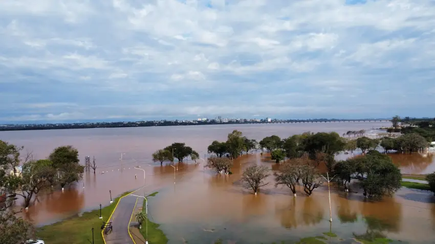  El n&uacute;mero de evacuados supera las 220 personas por el impacto de El Ni&ntilde;o en Corrientes mientras el Paran&aacute; contin&uacute;a en ascenso