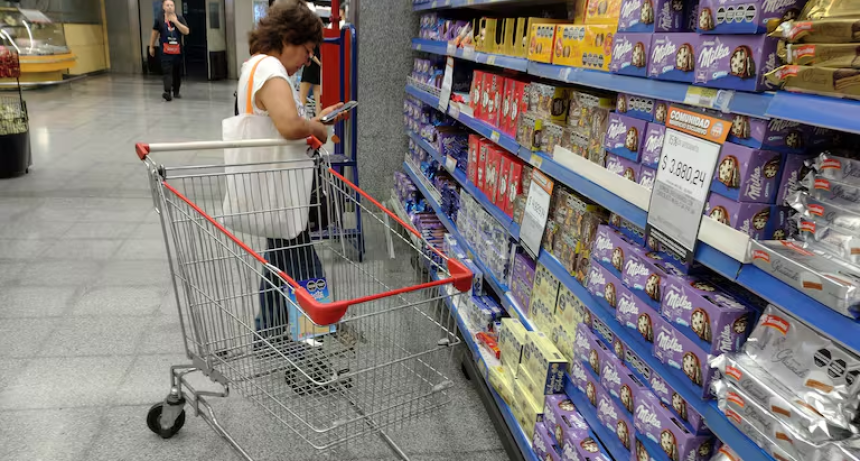 El consumo en supermercados cay&oacute; hasta un 39% y la crisis golpea con m&aacute;s fuerza al Norte.