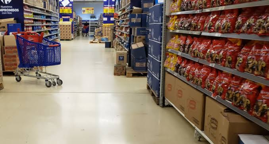 El consumo masivo se derrumb&oacute; en todo el pa&iacute;s durante 2026 y el NEA lidera la ca&iacute;da con un desplome interanual del 32,8%