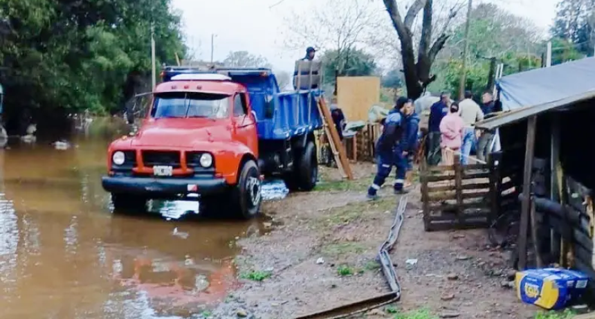 Creciente del r&iacute;o Uruguay: Paso de los Libres se mantiene en etapa de evacuaci&oacute;n con 9,20 metros mientras Alvear alcanza la marca cr&iacute;tica de los 10 metros