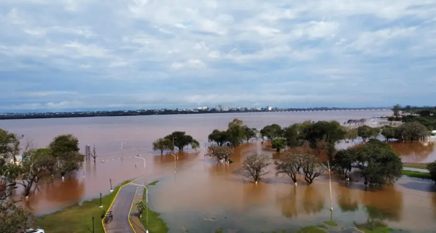  El n&uacute;mero de evacuados supera las 220 personas por el impacto de El Ni&ntilde;o en Corrientes mientras el Paran&aacute; contin&uacute;a en ascenso