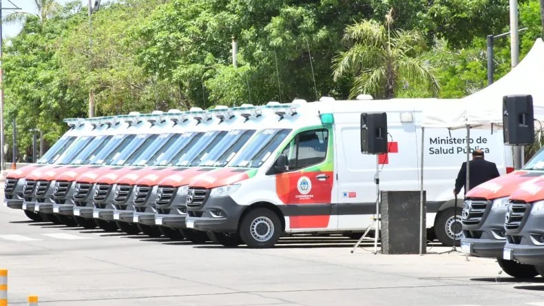 Valdés entregó ambulancias para optimizar la atención y el traslado de pacientes