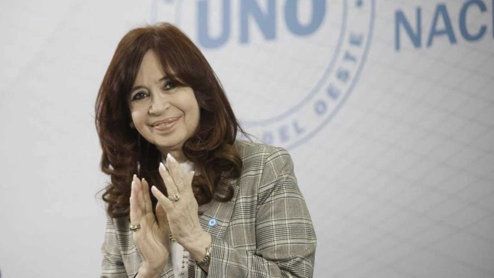 CFK acusó a Javier Milei de 