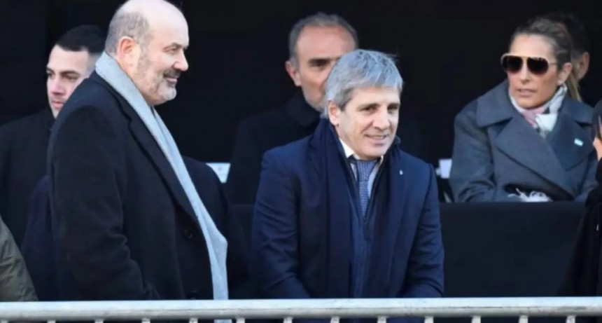 El Gobierno avanzará con las privatizaciones de empresas de transporte y energía