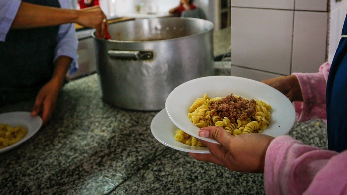 Llenar el plato, cada vez más cuesta arriba