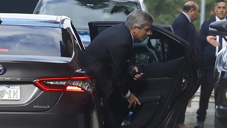 La producción automotriz se derrumbó un 29,3% en noviembre y las fábricas se siguen achicando