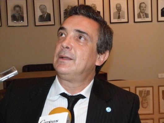 Apoderada partidaria ratificó que Nito Artaza no está afiliado a la UCR